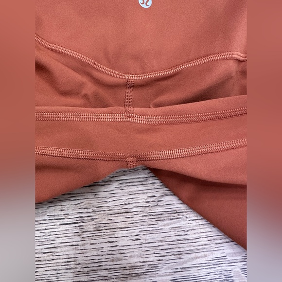 Lululemon Align High-rise with Pockets 23” Sable Copper size 6 - Picture 10 of 17
